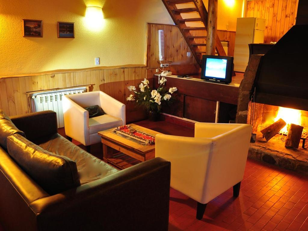Hotel Y Cabanas Del Nevado Caviahue Esterno foto